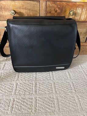 Bose Sound Dock Portable Carrying Case Messenger Bag